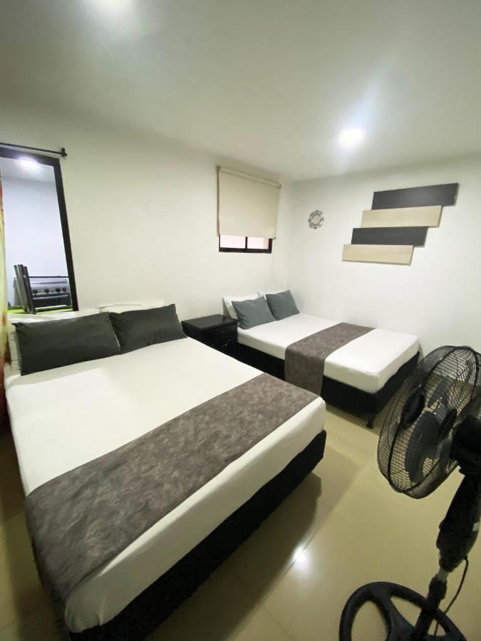 33 Hotel Bulerias Medellín Extérieur photo
