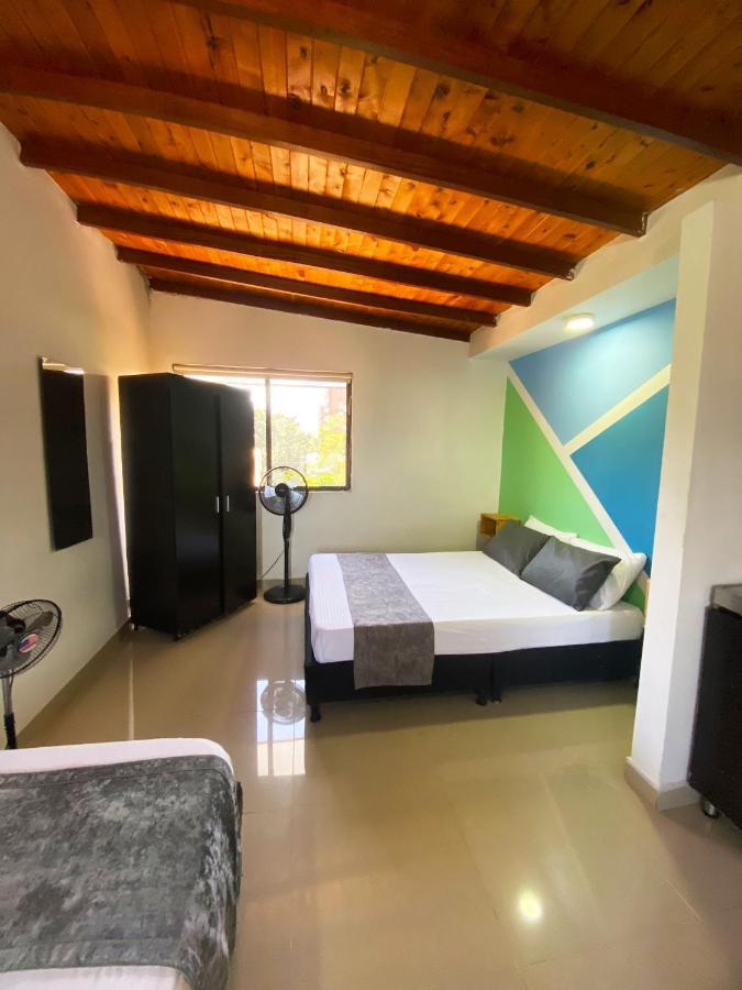 33 Hotel Bulerias Medellín Extérieur photo