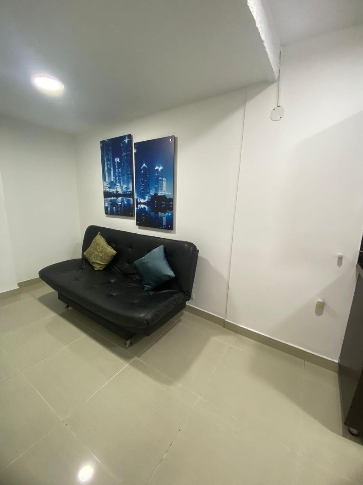 33 Hotel Bulerias Medellín Extérieur photo